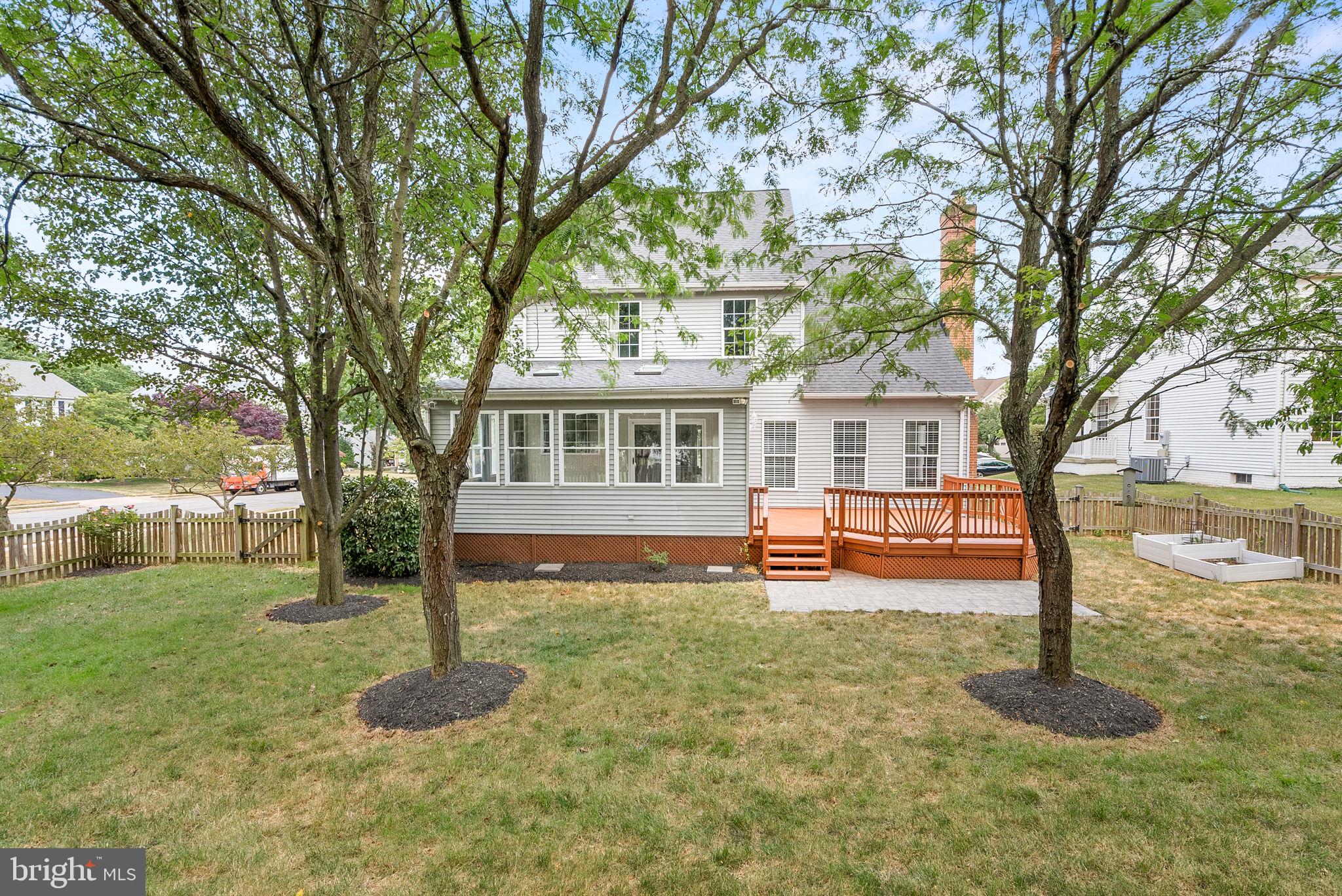 602 Brian Thomas Ct SE