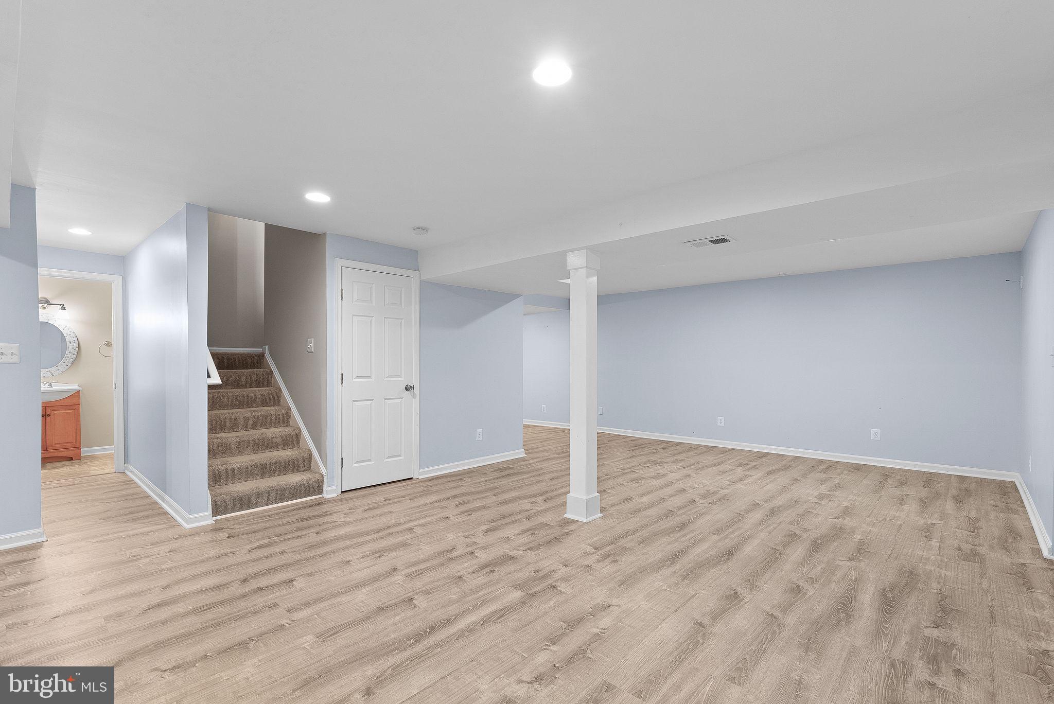 602 Brian Thomas Ct SE