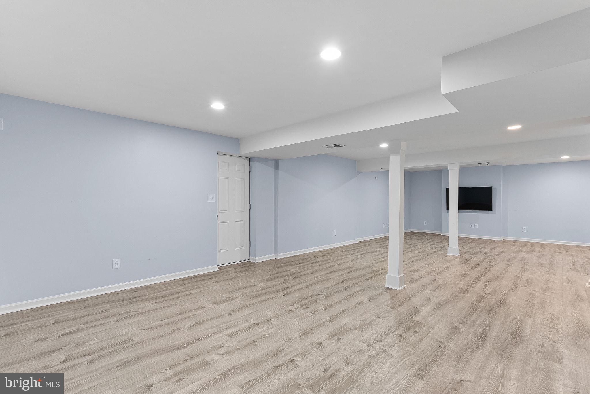 602 Brian Thomas Ct SE