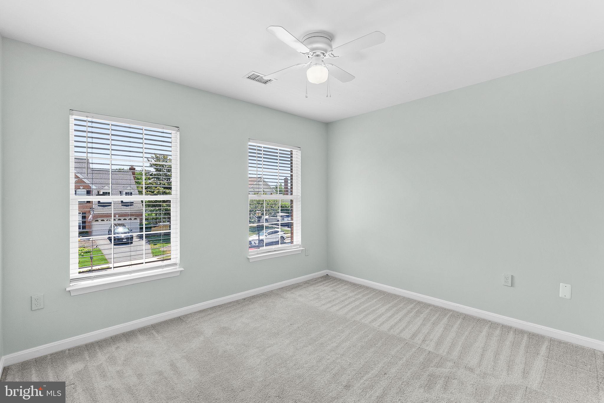 602 Brian Thomas Ct SE