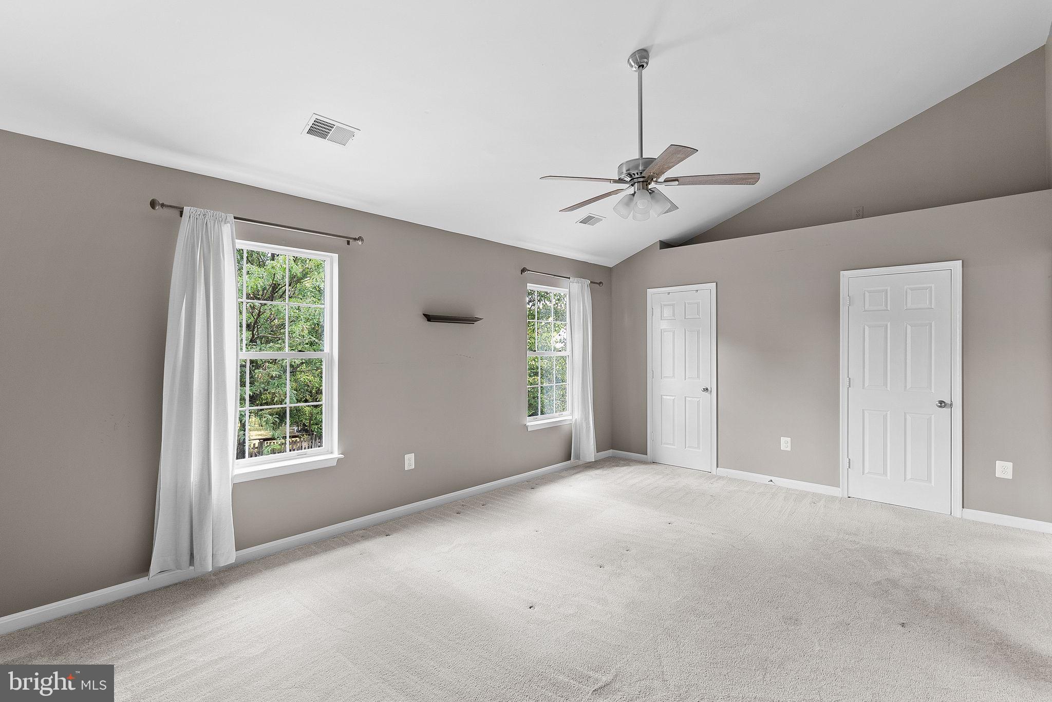 602 Brian Thomas Ct SE
