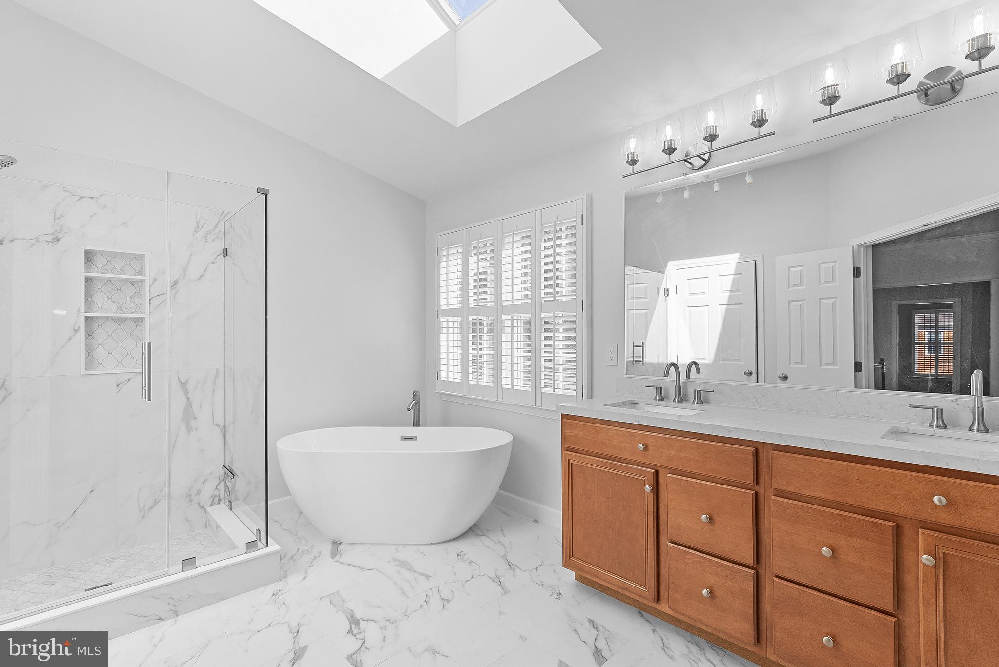 218 MISTY POND TER