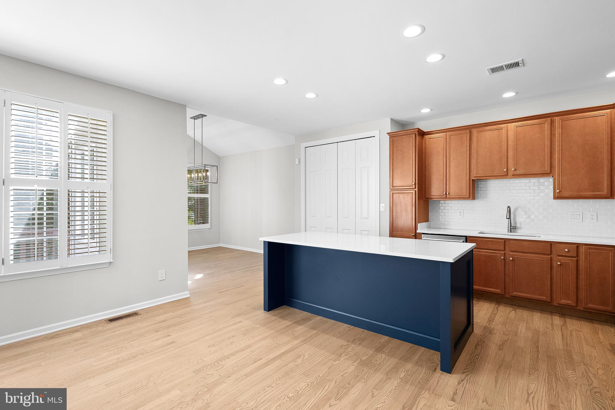 218 MISTY POND TER