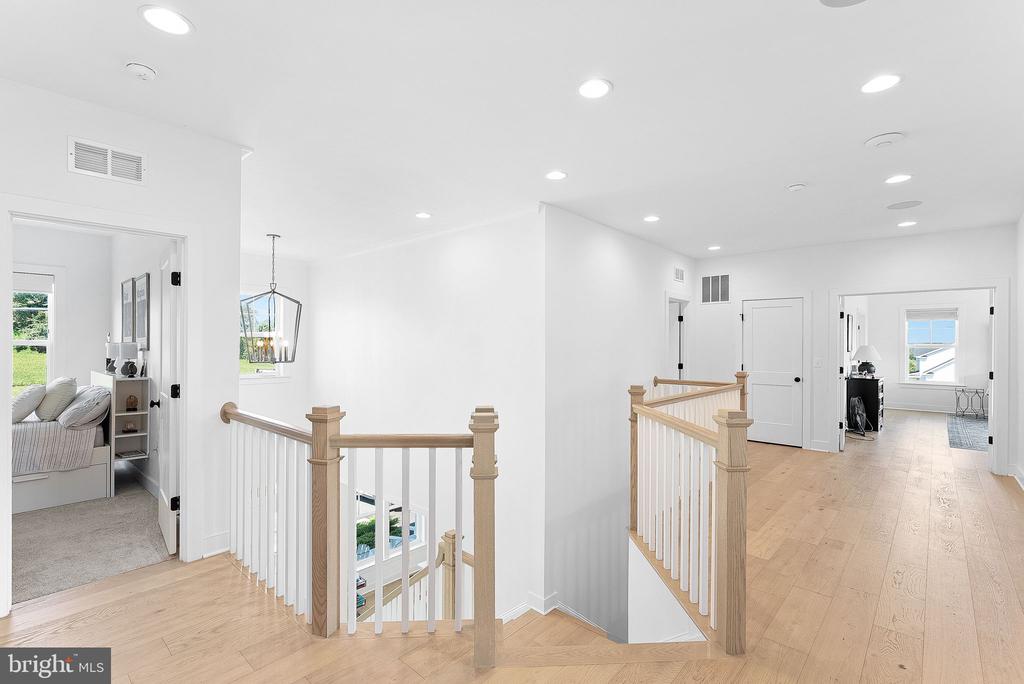 16508 Hillsboro Rd