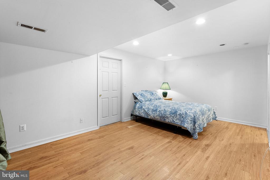 34969 Charles Town Pike