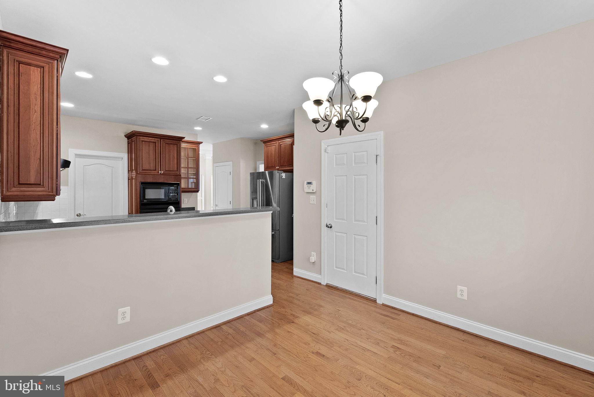 20043 VALHALLA SQ