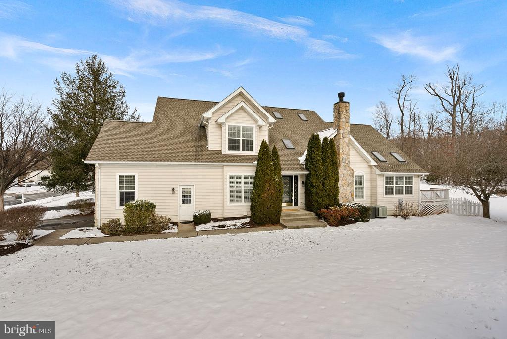 20043 VALHALLA SQ