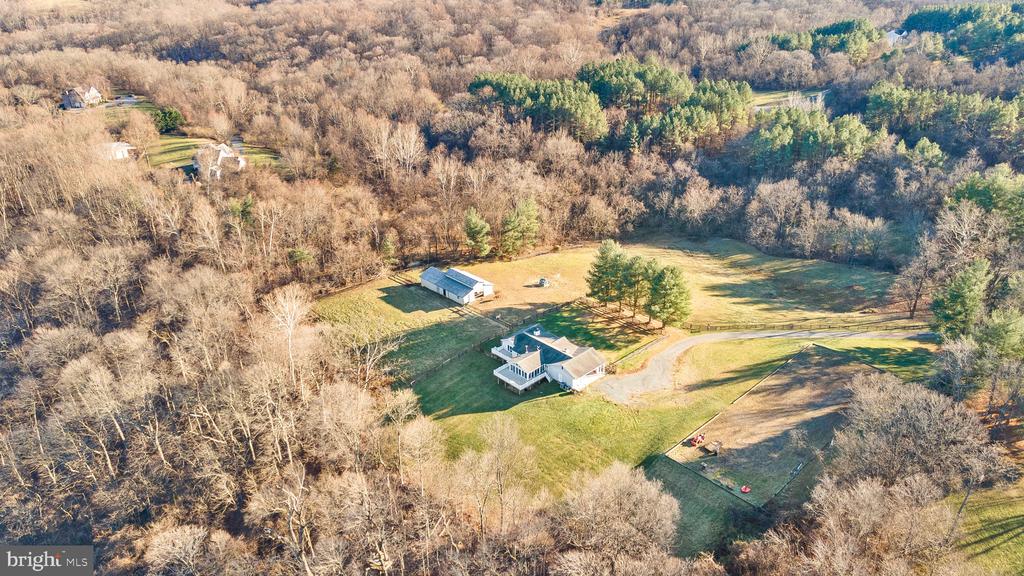 39586 Froggatt Ln