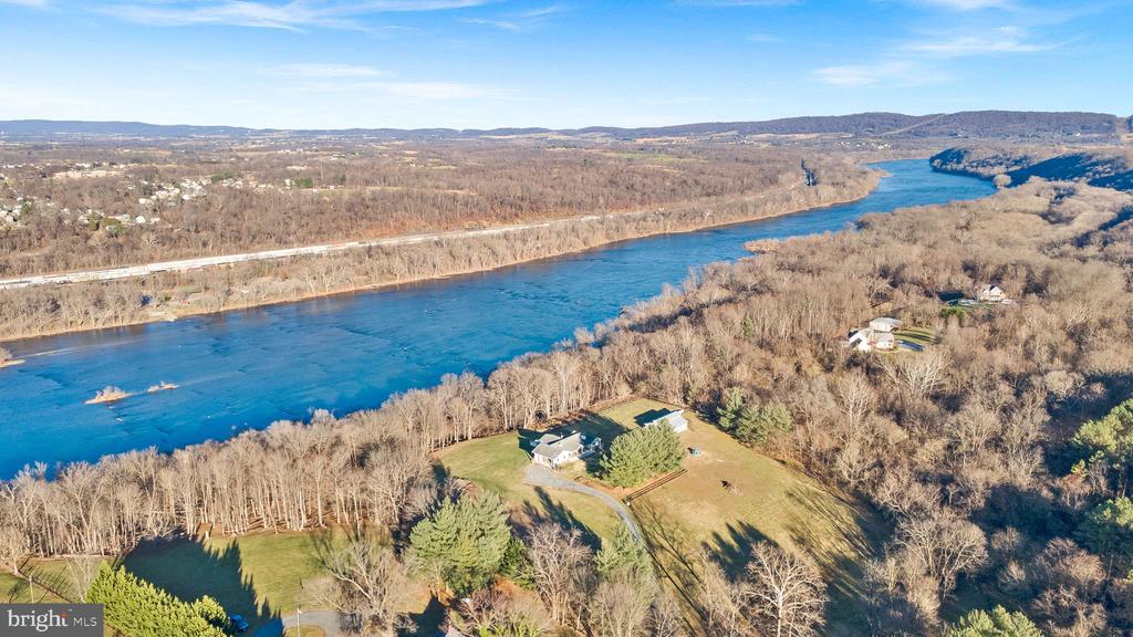 39586 Froggatt Ln