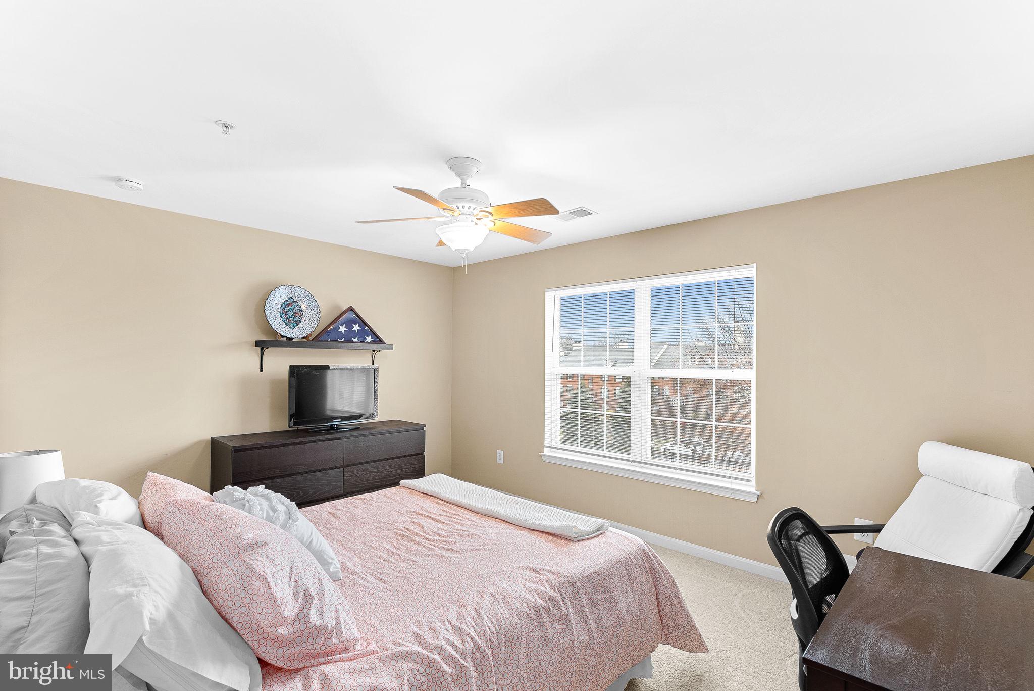 523 Constellation Sq SE #E