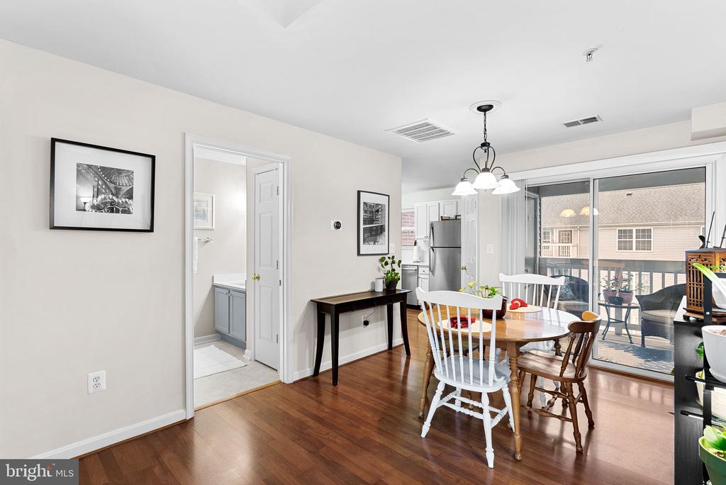 523 Constellation Sq SE #E