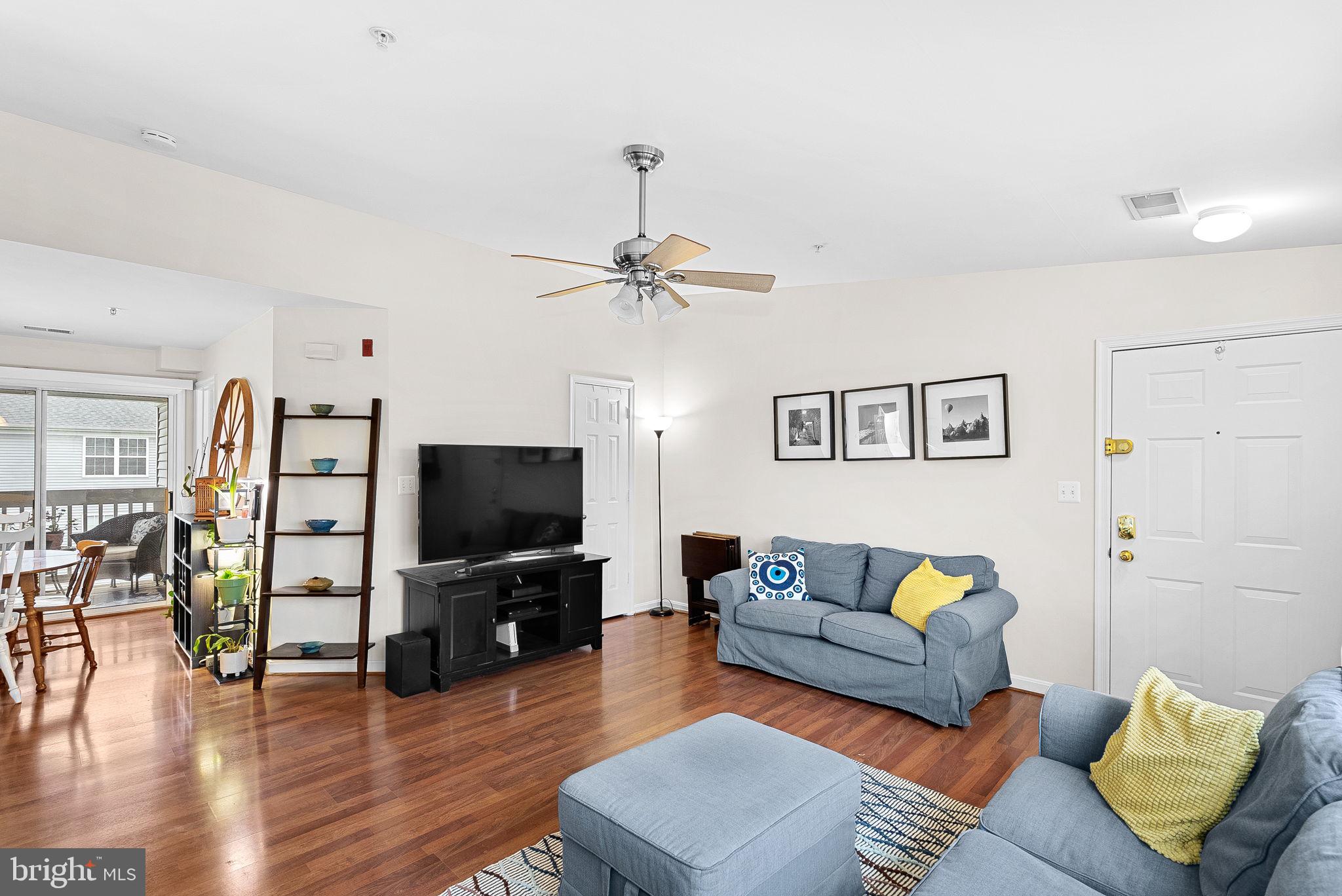523 Constellation Sq SE #E