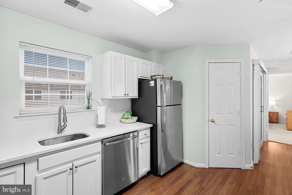 523 Constellation Sq SE #E