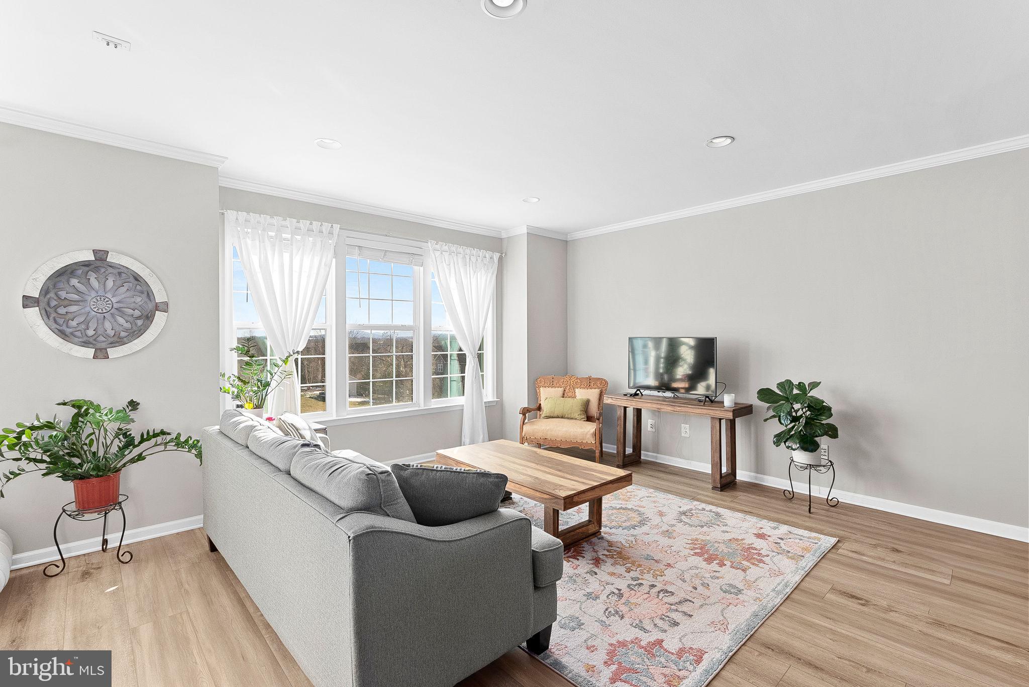 40418 Toucan Way