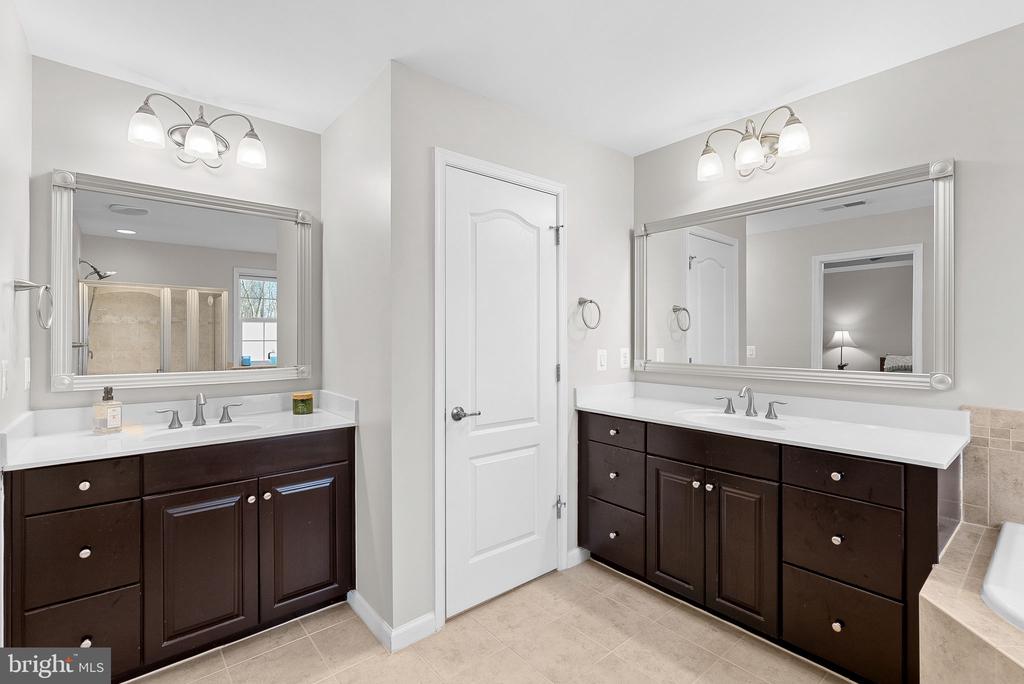 40418 Toucan Way
