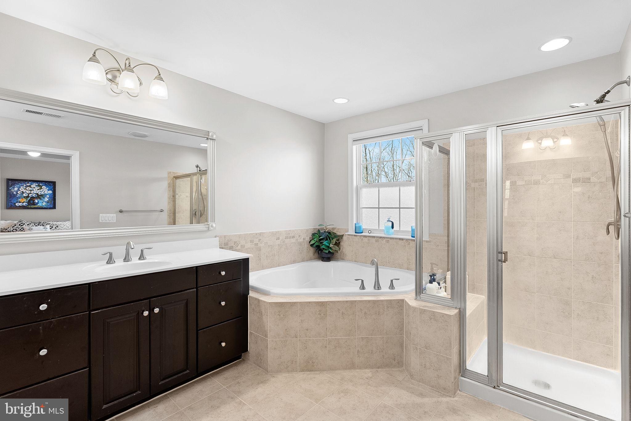40418 Toucan Way