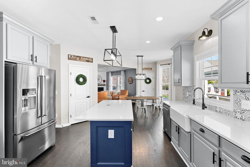 23388 Minerva Dr