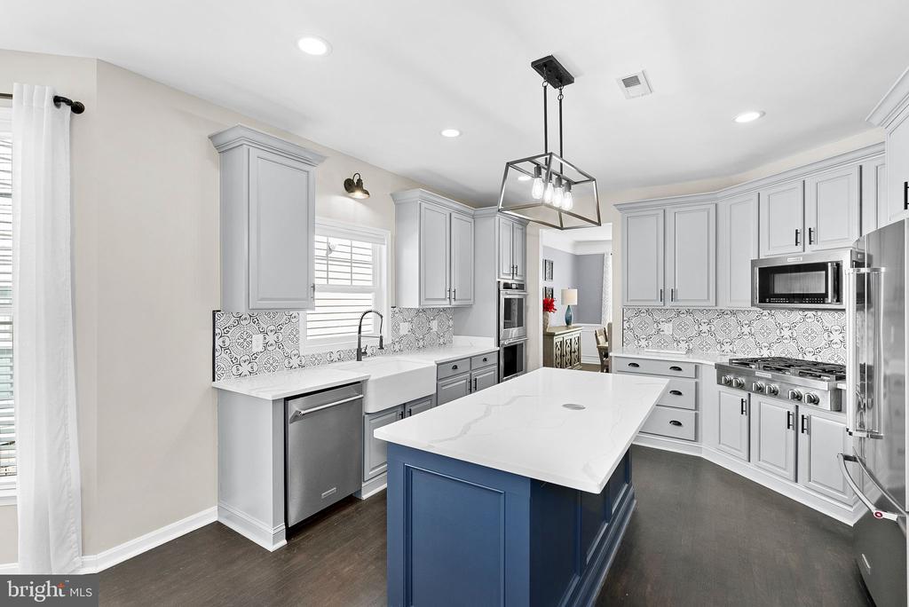 23388 Minerva Dr