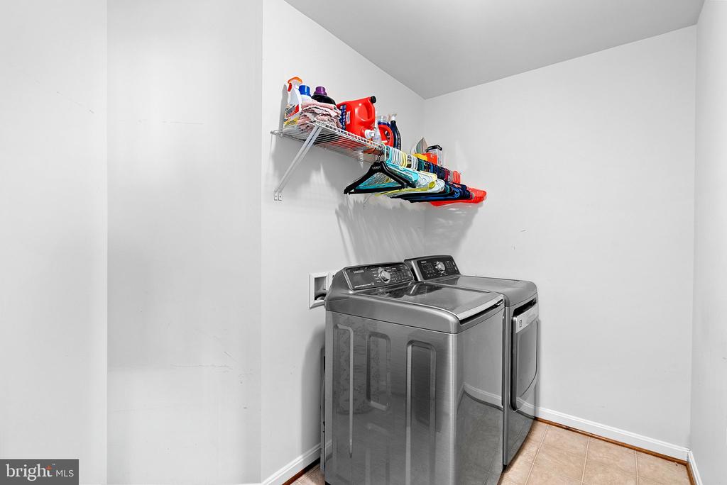 23388 Minerva Dr