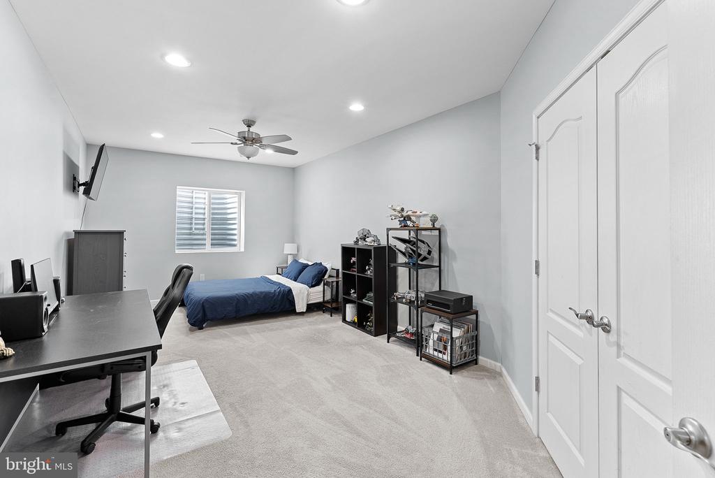 23388 Minerva Dr