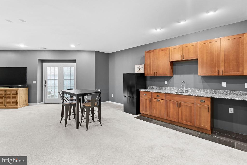 23388 Minerva Dr