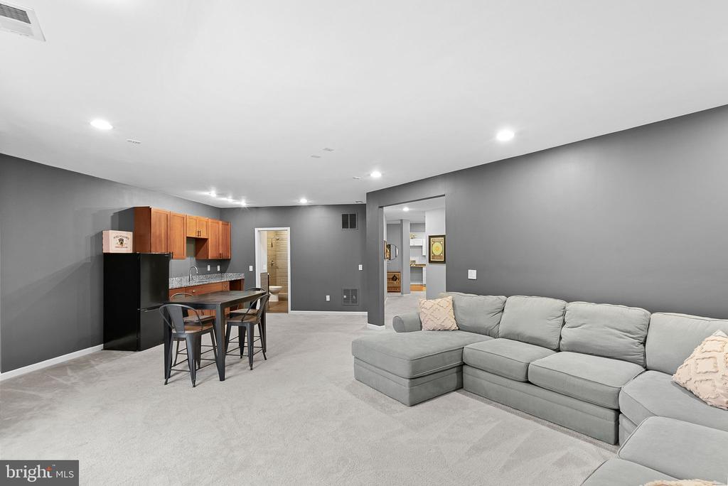 23388 Minerva Dr