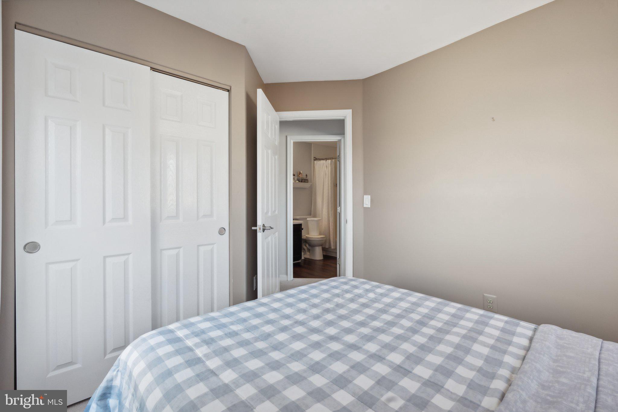 410 MCDANIEL DR