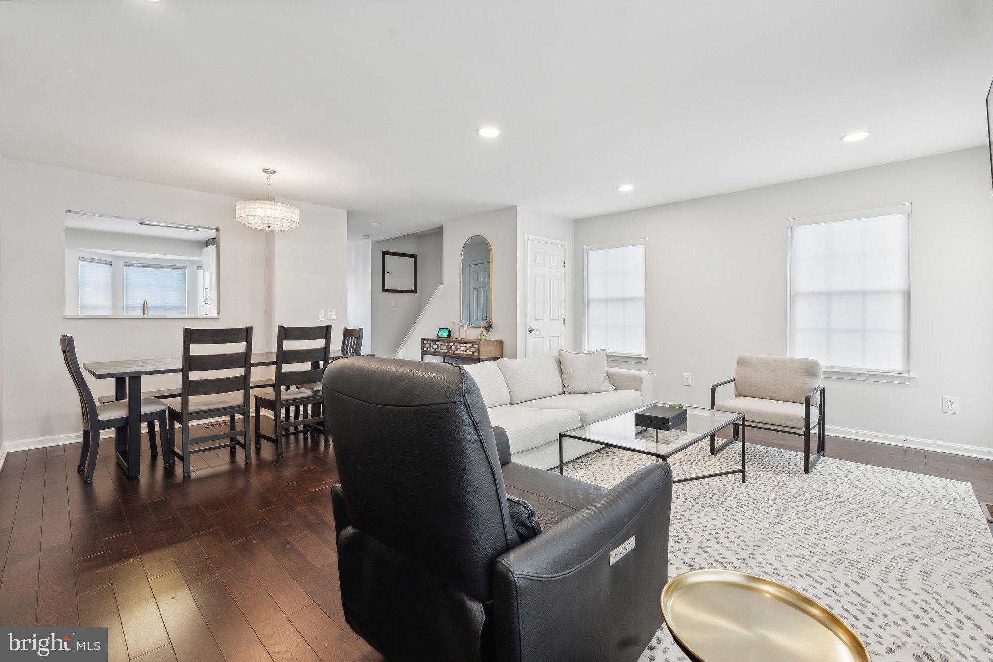 410 MCDANIEL DR