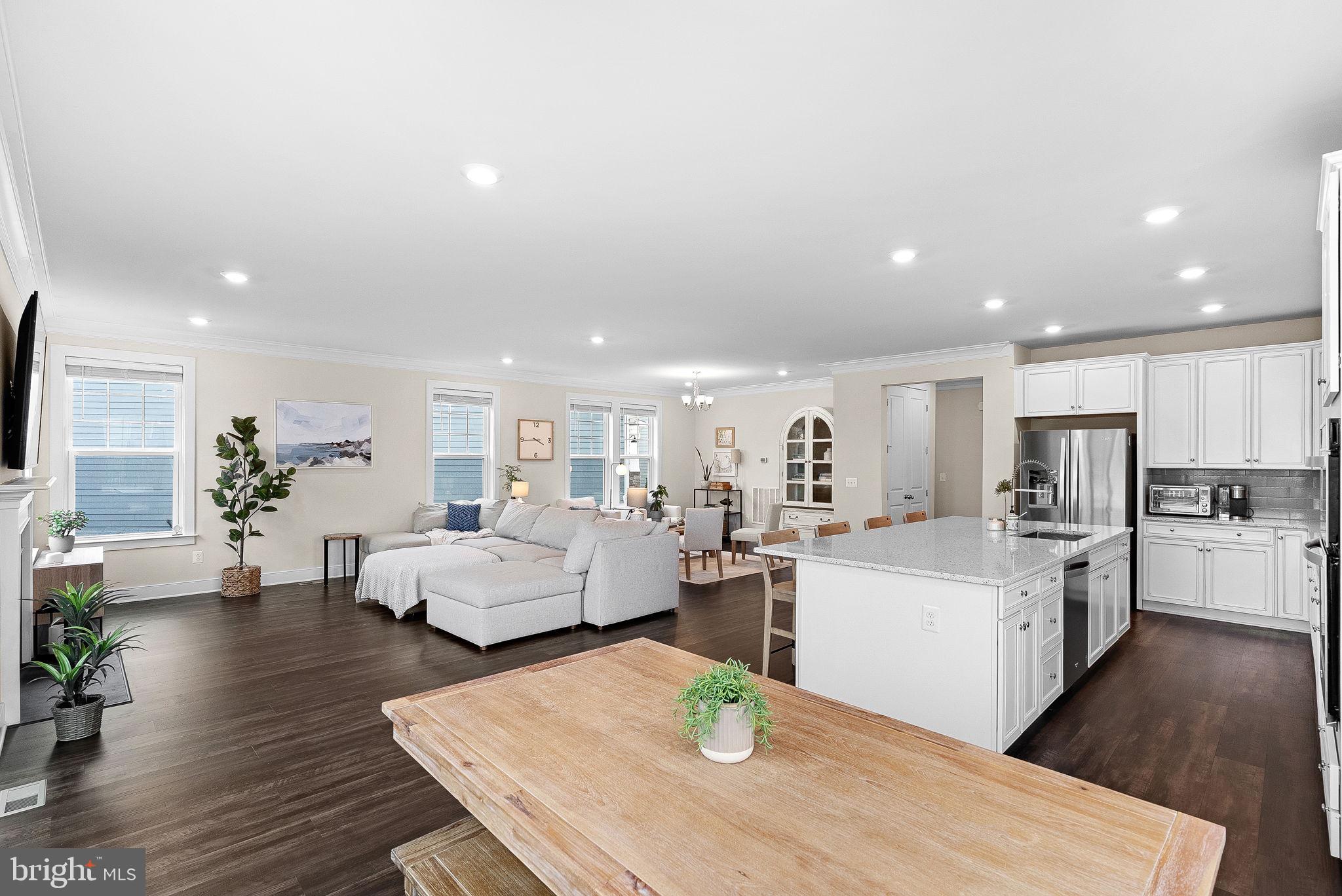 19253 Running Spring Ct