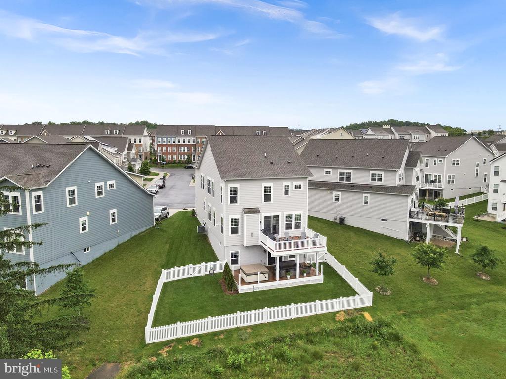 19253 Running Spring Ct