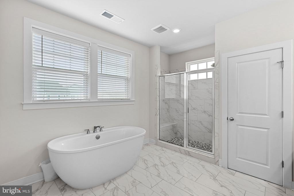 19253 Running Spring Ct