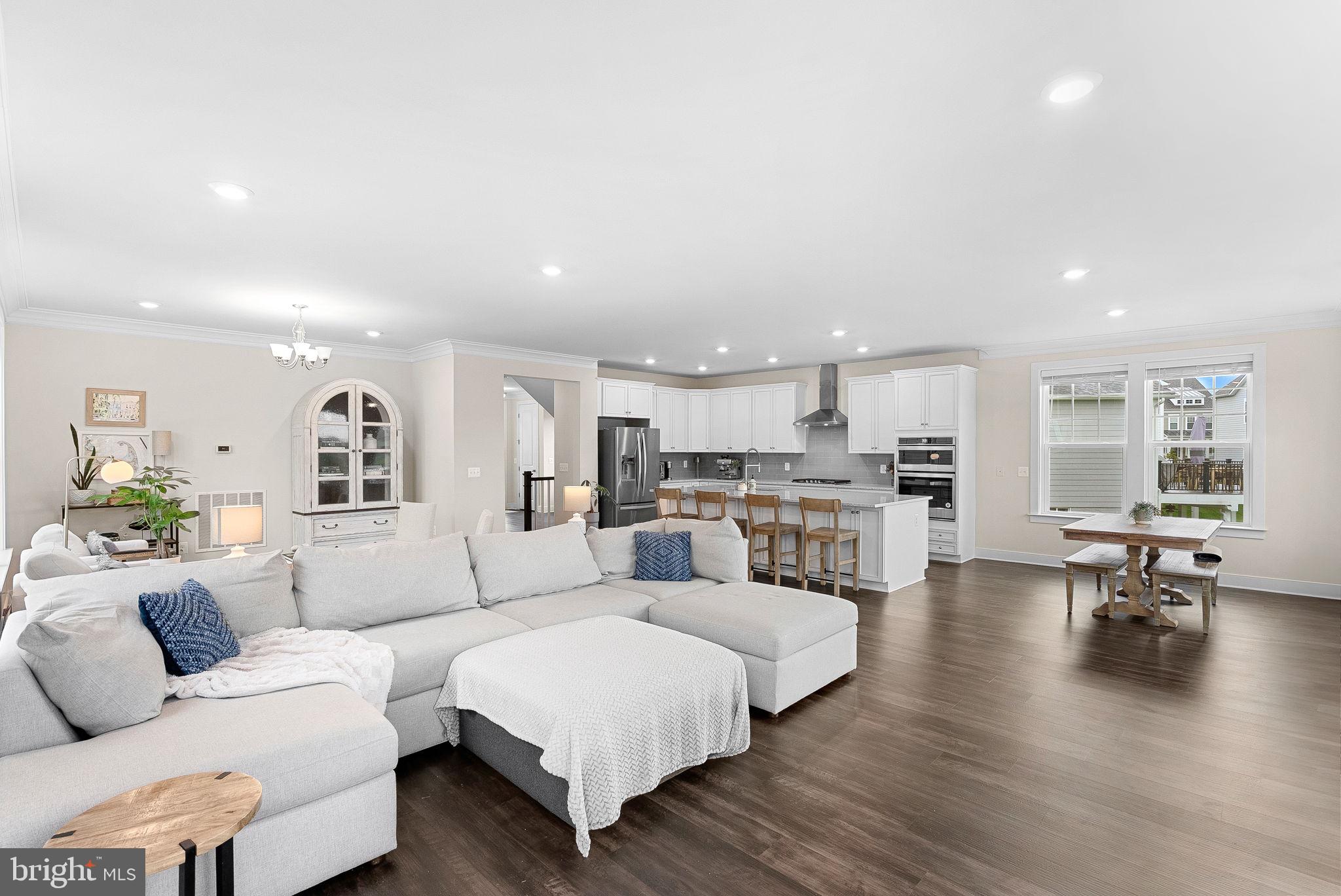 19253 Running Spring Ct