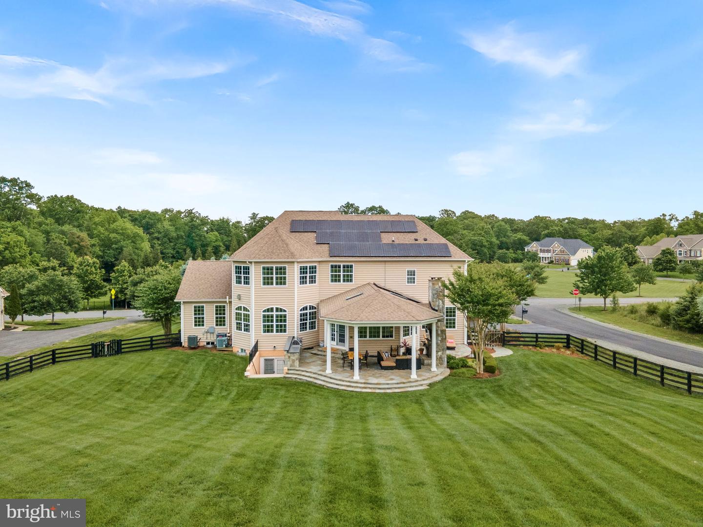 22415 Conservancy Dr