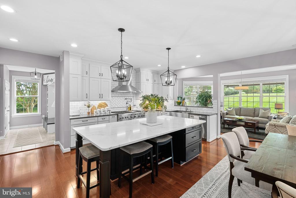 22415 Conservancy Dr