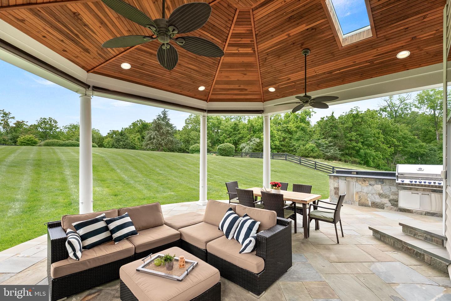 22415 Conservancy Dr