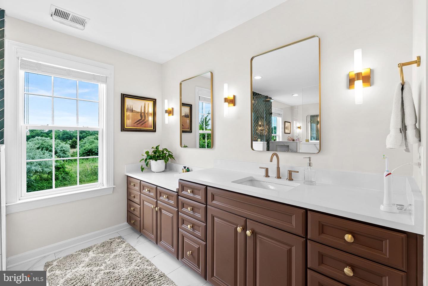 22415 Conservancy Dr
