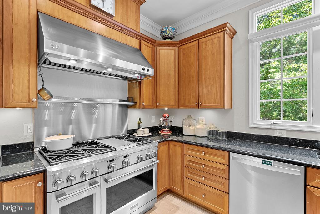 43252 OVERVIEW PLACE