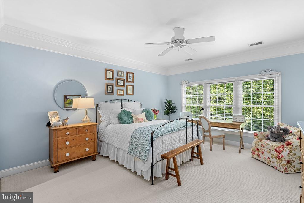 43252 OVERVIEW PLACE