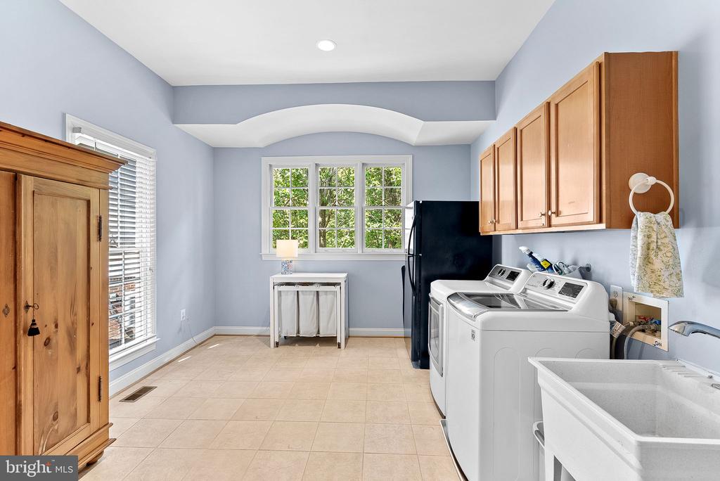 43252 OVERVIEW PLACE
