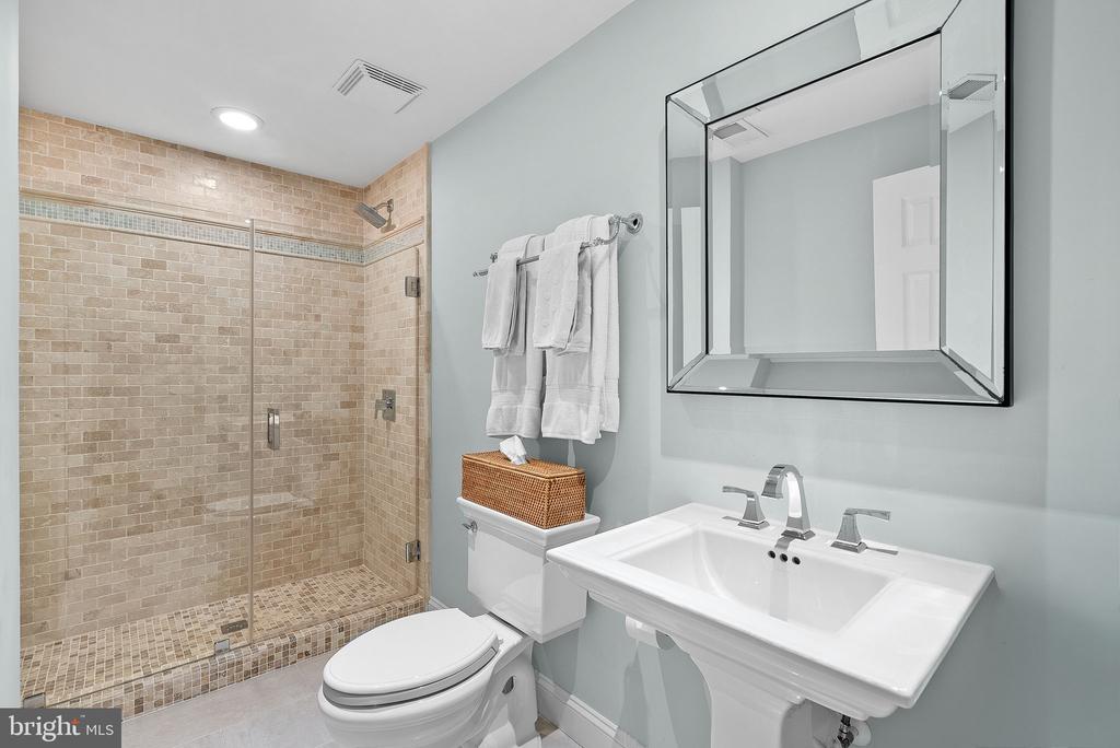 43252 OVERVIEW PLACE