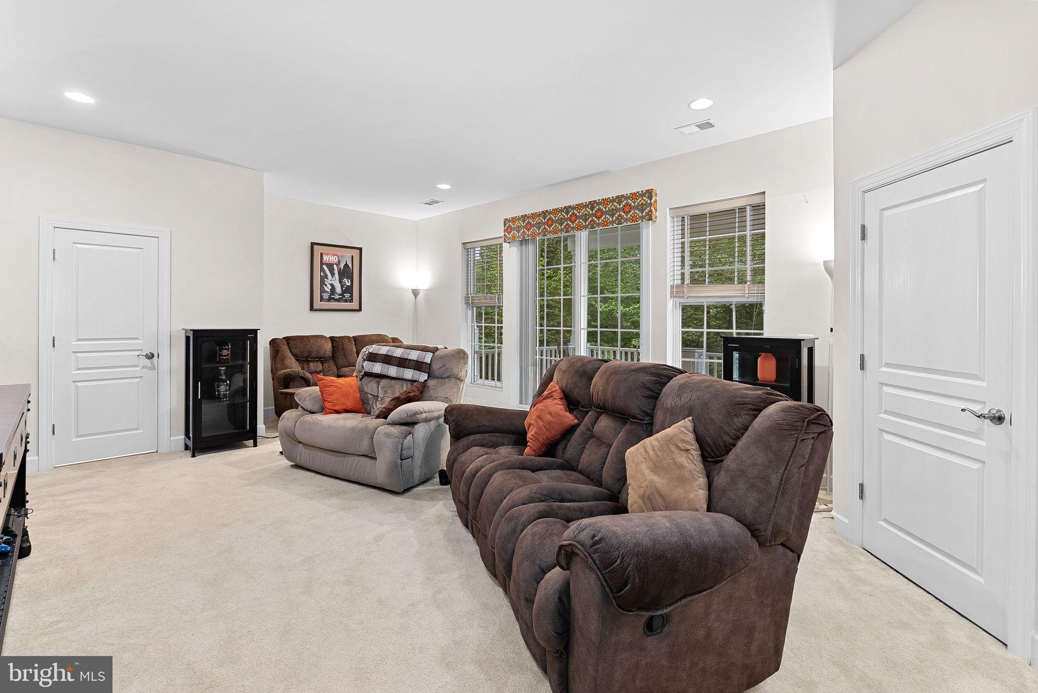 20281 CENTER BROOK SQUARE