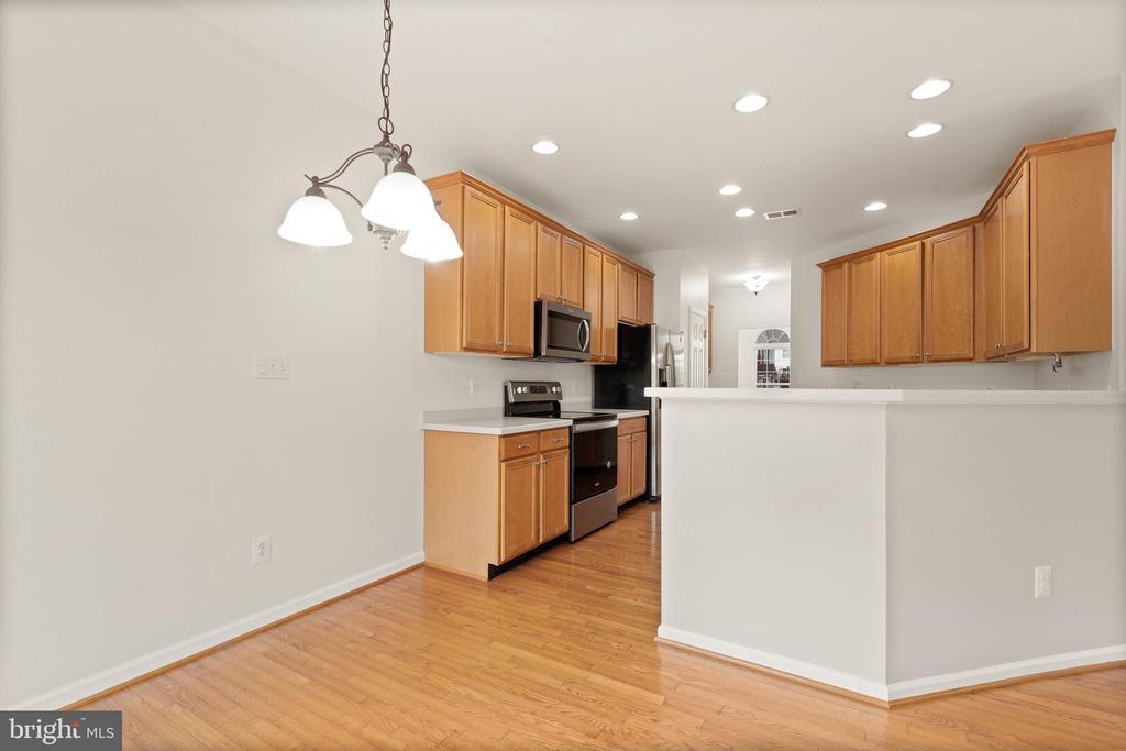 128 IVY HILLS TERRACE