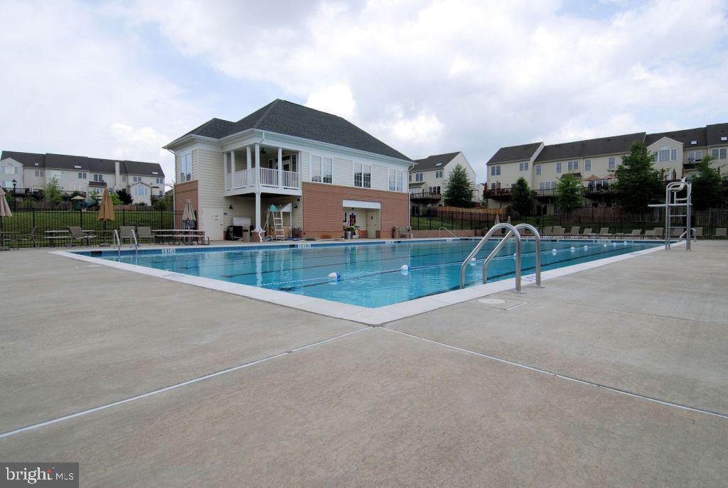 128 IVY HILLS TERRACE