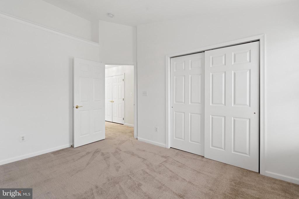 128 IVY HILLS TERRACE