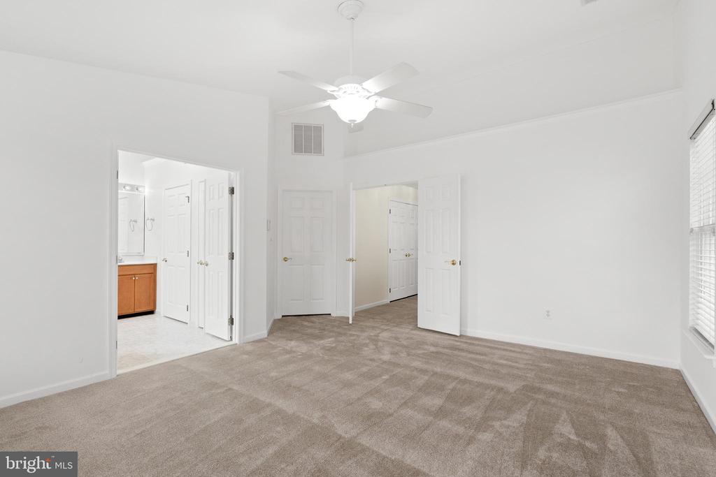 128 IVY HILLS TERRACE