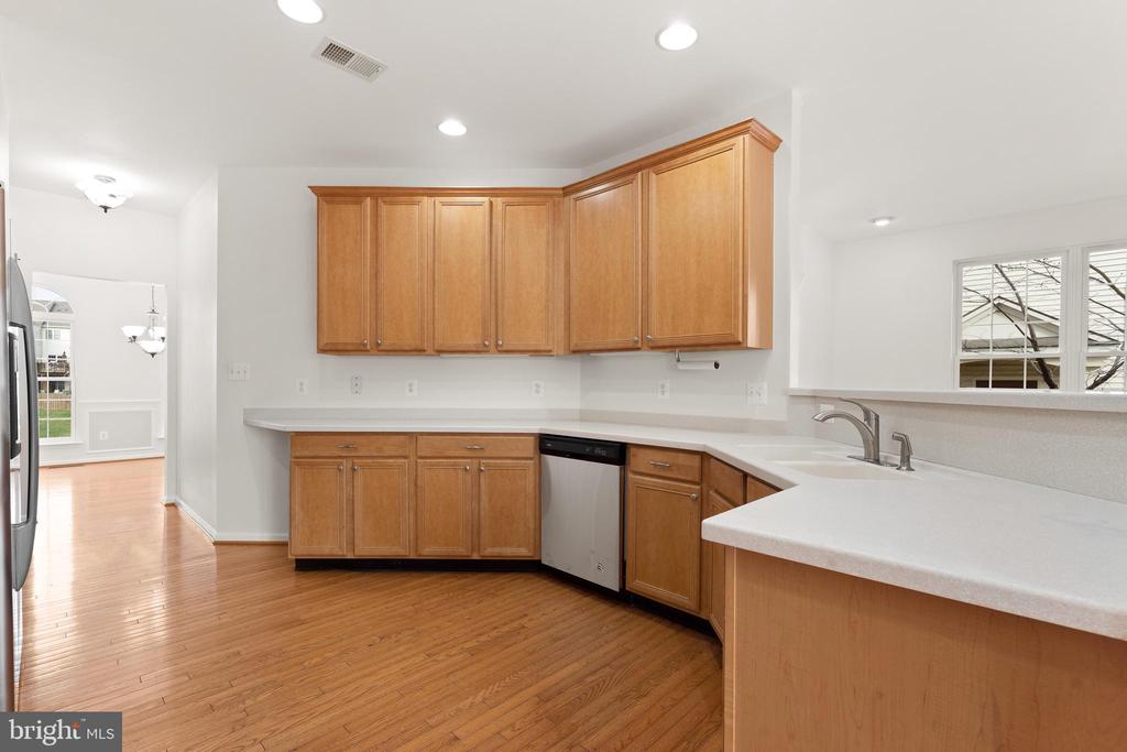 128 IVY HILLS TERRACE