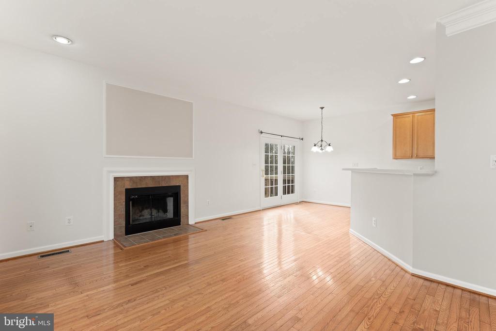 128 IVY HILLS TERRACE