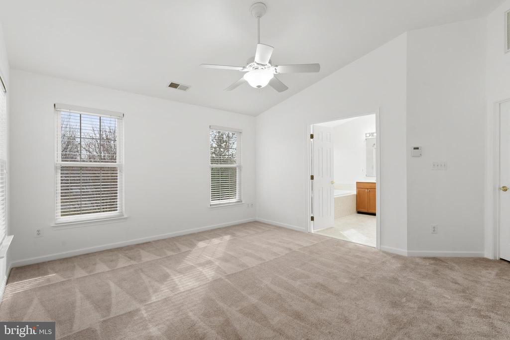 128 IVY HILLS TERRACE