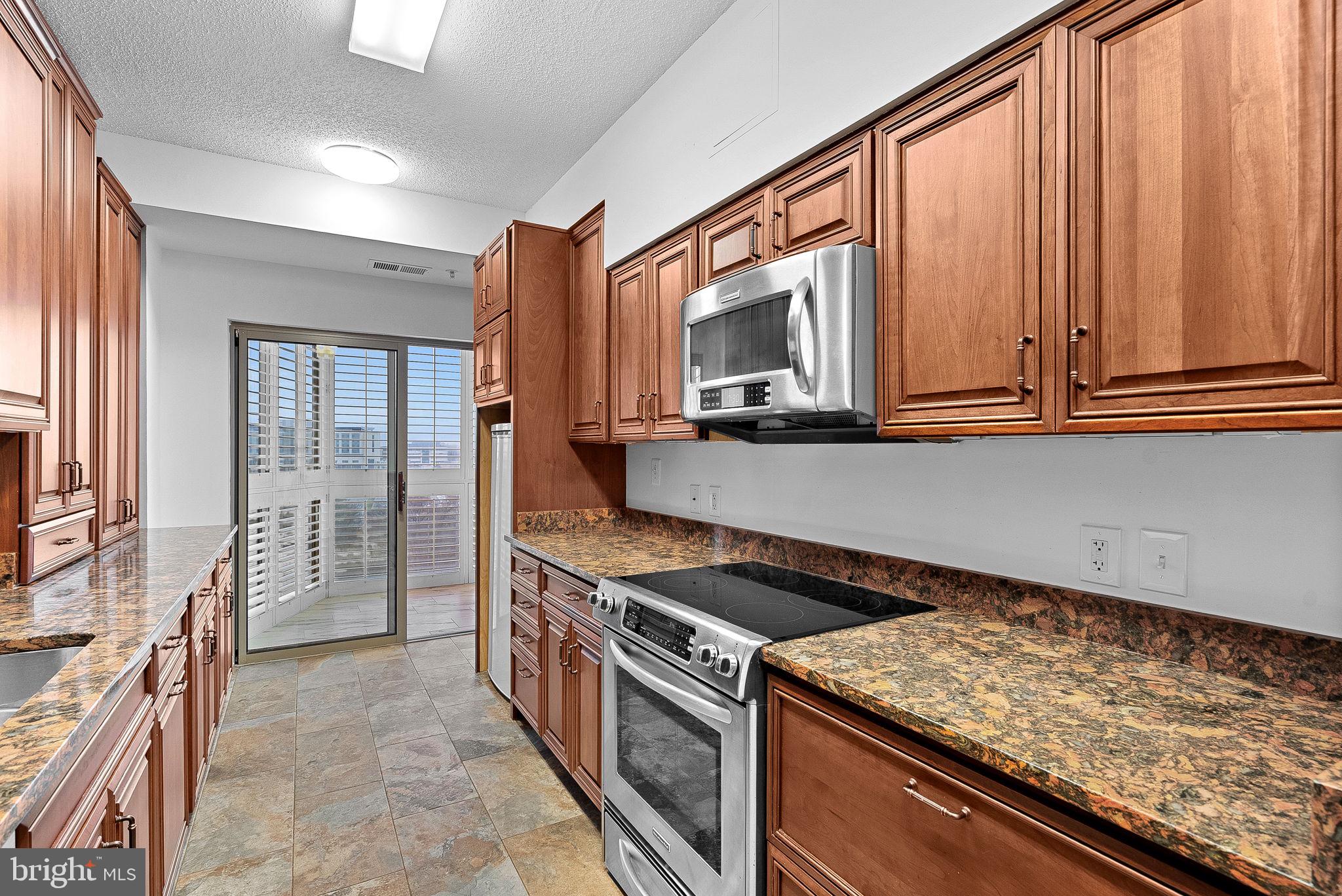 19375 CYPRESS RIDGE TERRACE 901