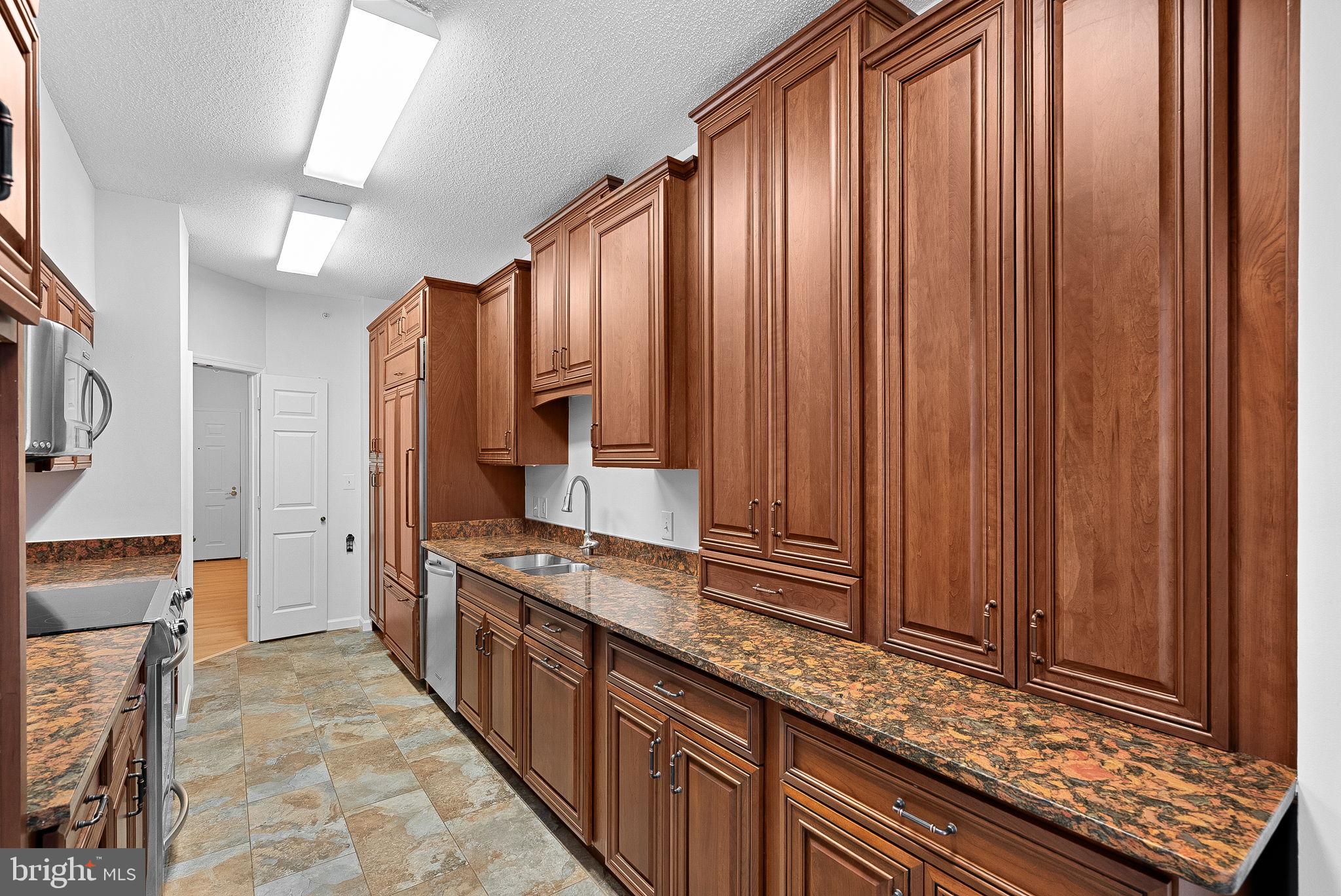 19375 CYPRESS RIDGE TERRACE 901